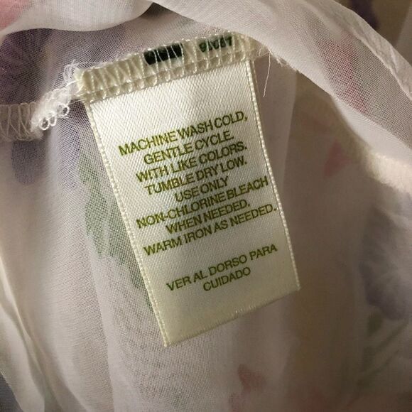 Delicates Sheer Floral Babydoll Top - Picture 5 of 6